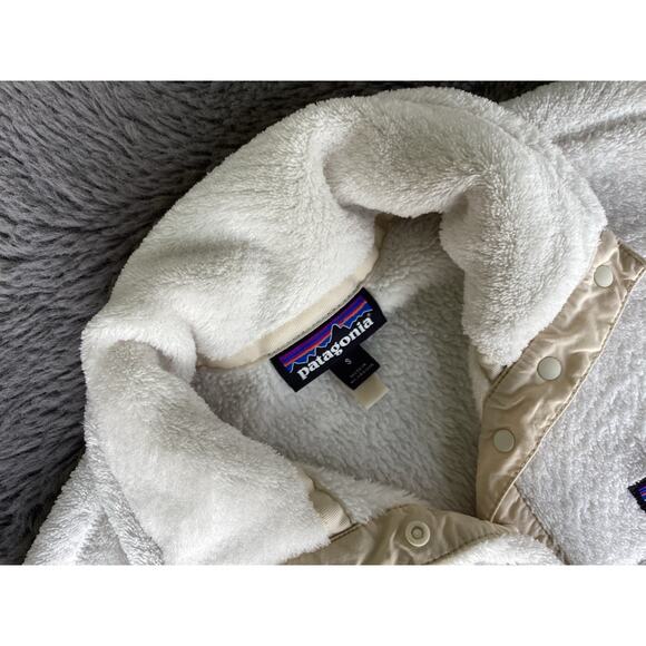 Patagonia Womens Re-Tool Snap-T Fleece Pullover Sweater Jacket White Cream Small - Picture 4 of 8